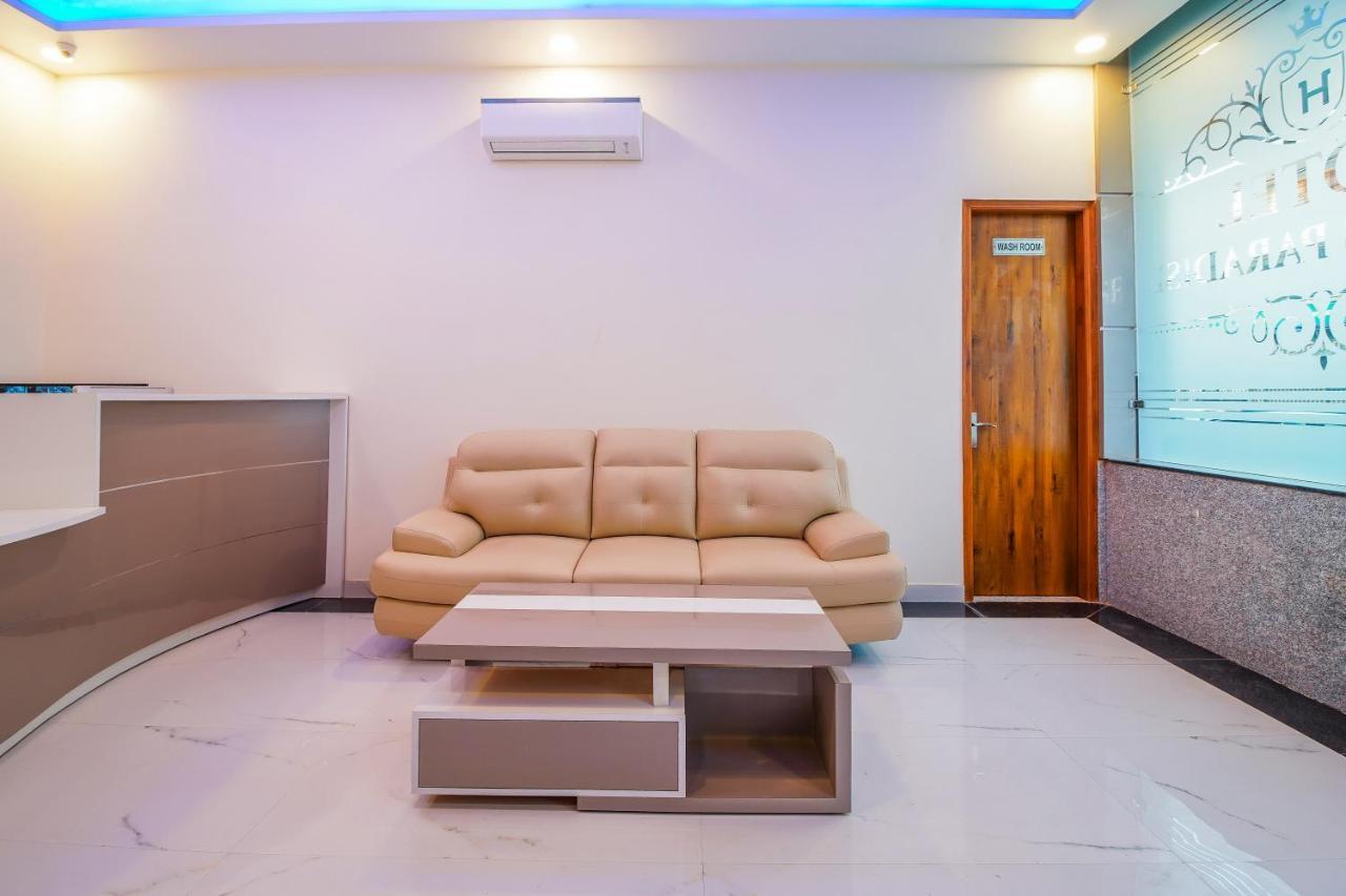 Hotel Classic Yeni Delhi Dış mekan fotoğraf